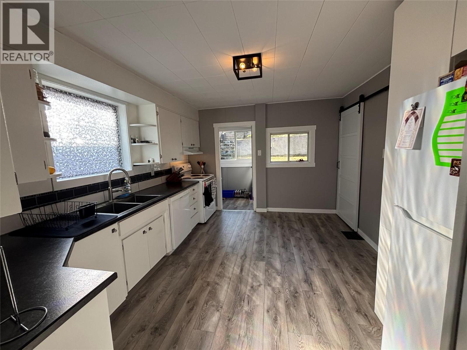 1170 Nelson Avenue, Trail, British Columbia  V1R 3H5 - Photo 6 - 10363331