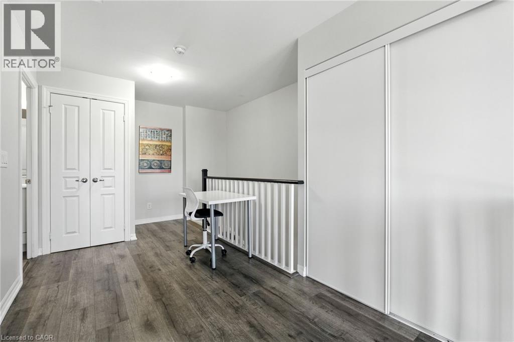 1940 Ironstone Drive Unit# 202, Burlington, Ontario  L7L 0E4 - Photo 15 - 40768062