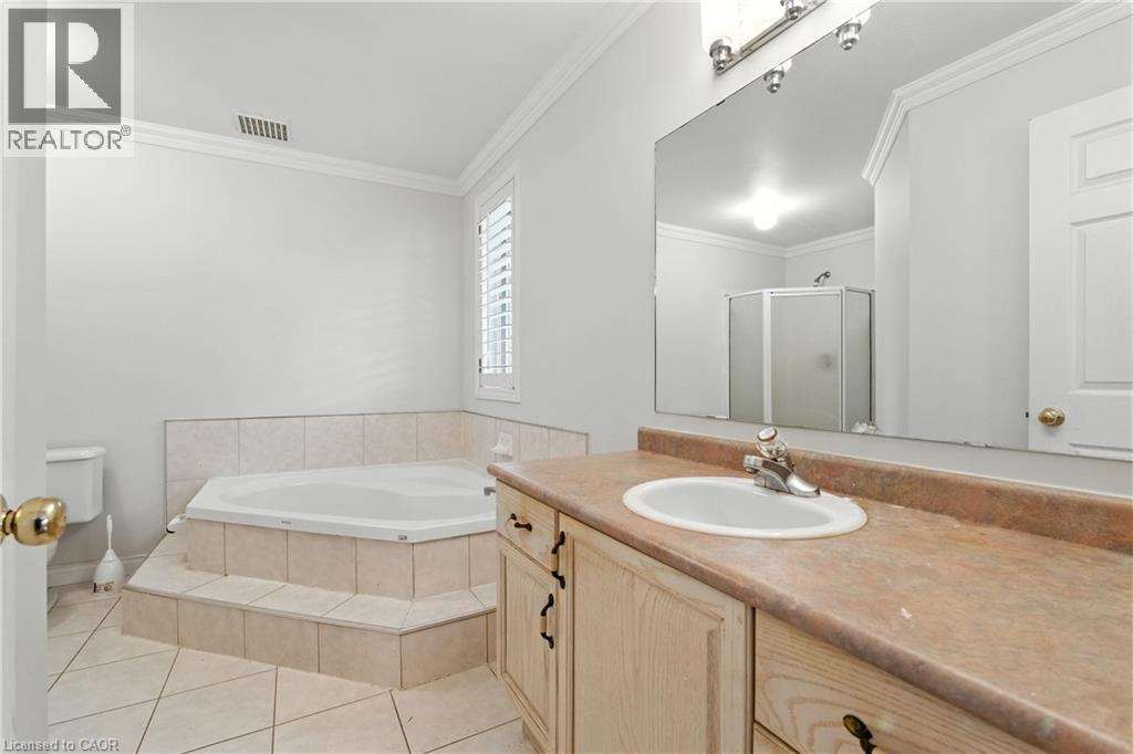 2139 Bushtrail Court, Burlington, Ontario  L7M 4B2 - Photo 23 - 40771233