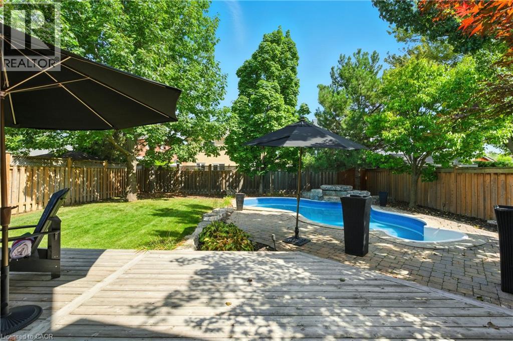 2139 Bushtrail Court, Burlington, Ontario  L7M 4B2 - Photo 31 - 40771233
