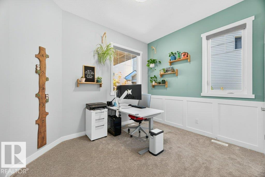 8220 Gourlay Cl Nw, Edmonton, Alberta  T5T 7E9 - Photo 29 - E4458352
