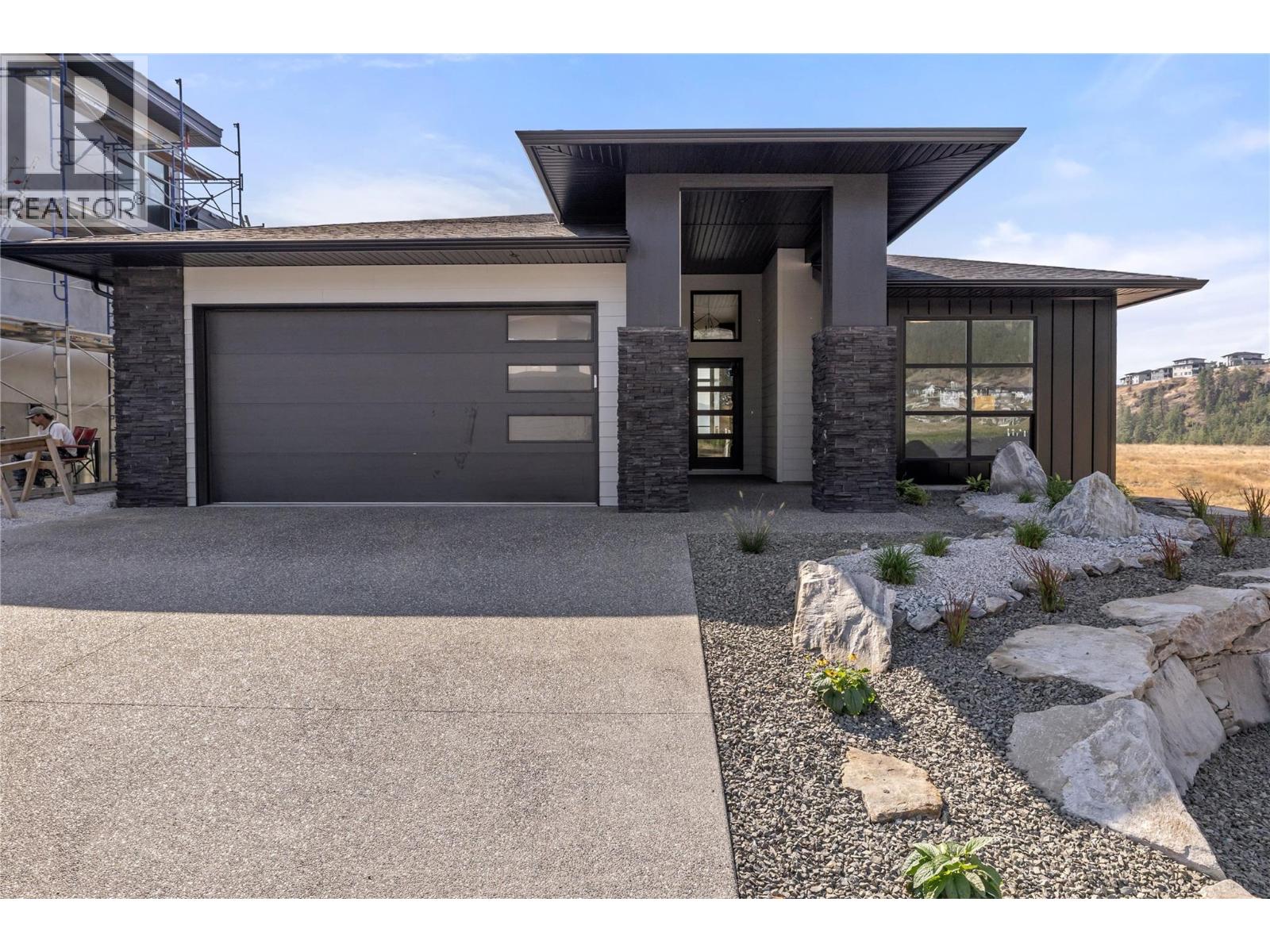 2531 Pinnacle Ridge Drive West Kelowna Photo 3