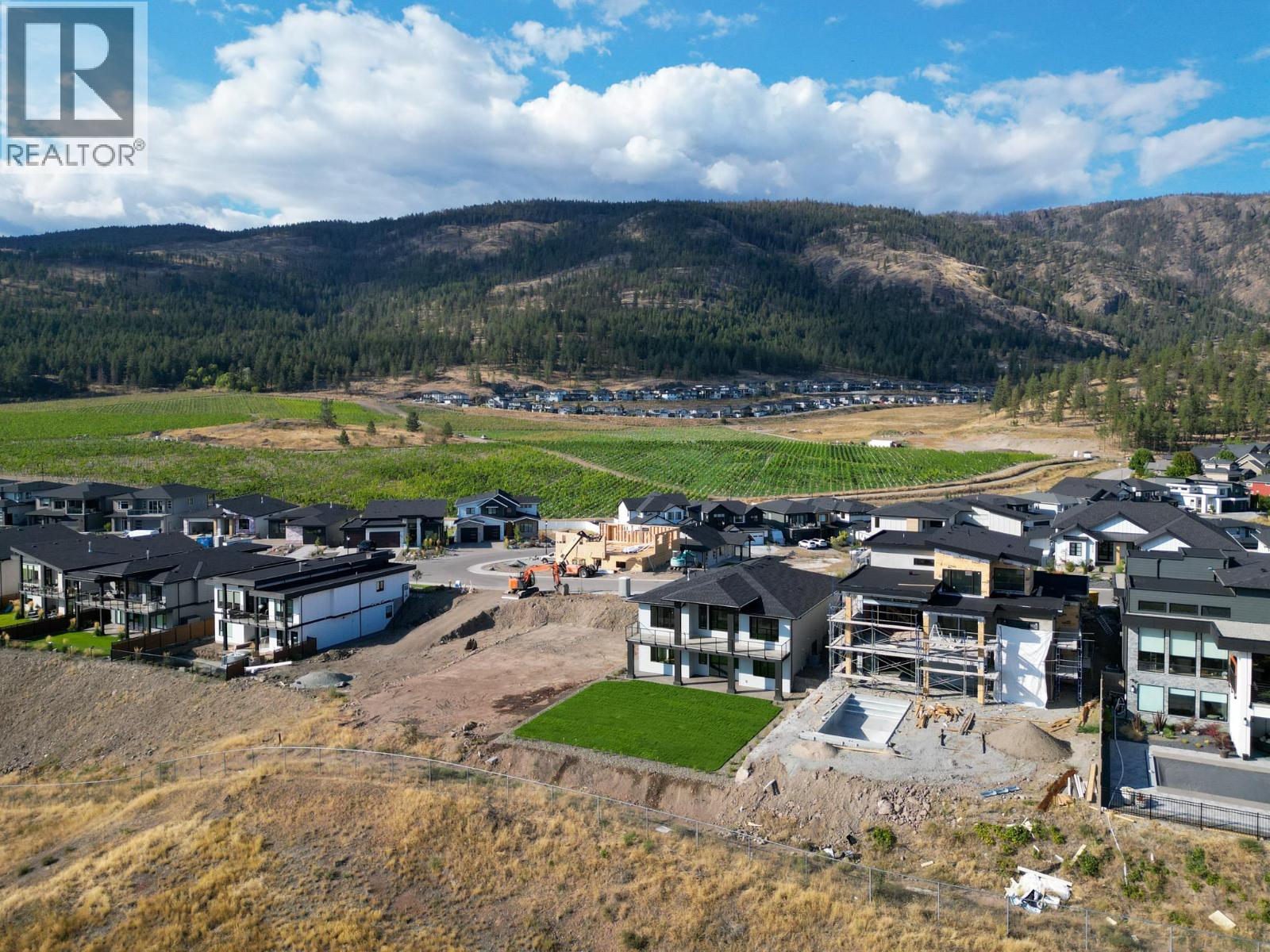 2531 Pinnacle Ridge Drive West Kelowna Photo 2