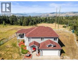 5596 Curlew Road, vernon, British Columbia