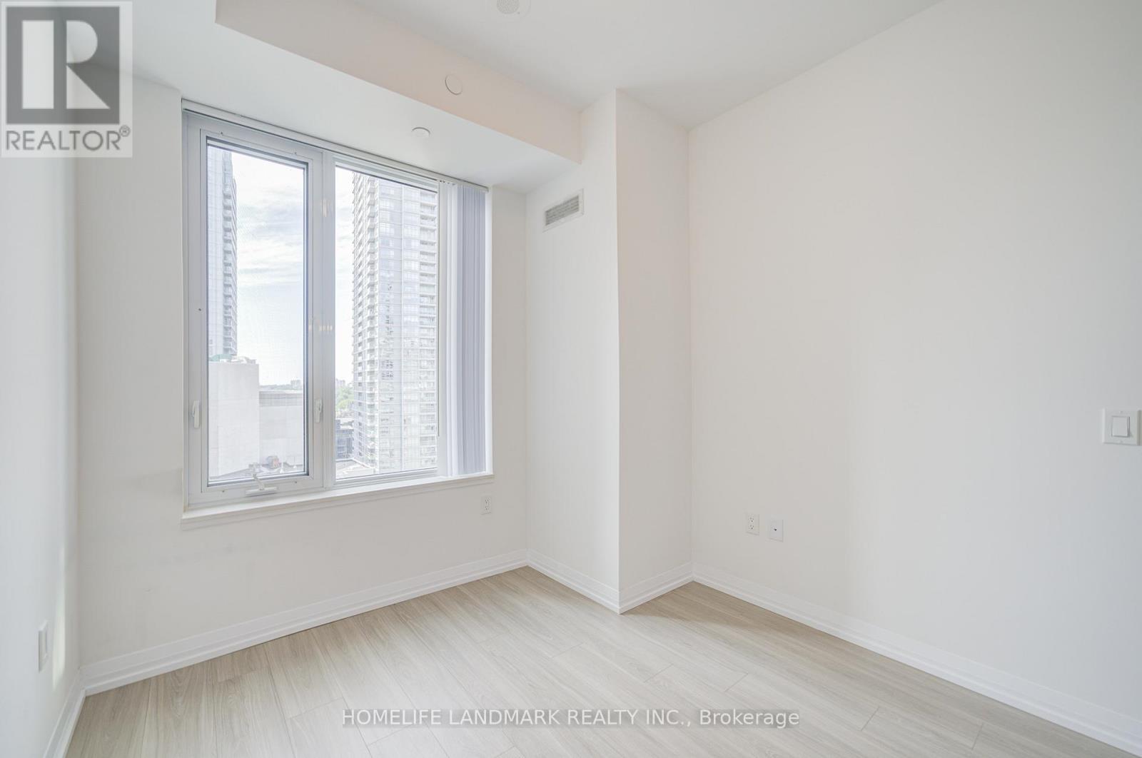 1902 - 25 Holly Street, Toronto, Ontario  M4S 0E3 - Photo 19 - C12412495