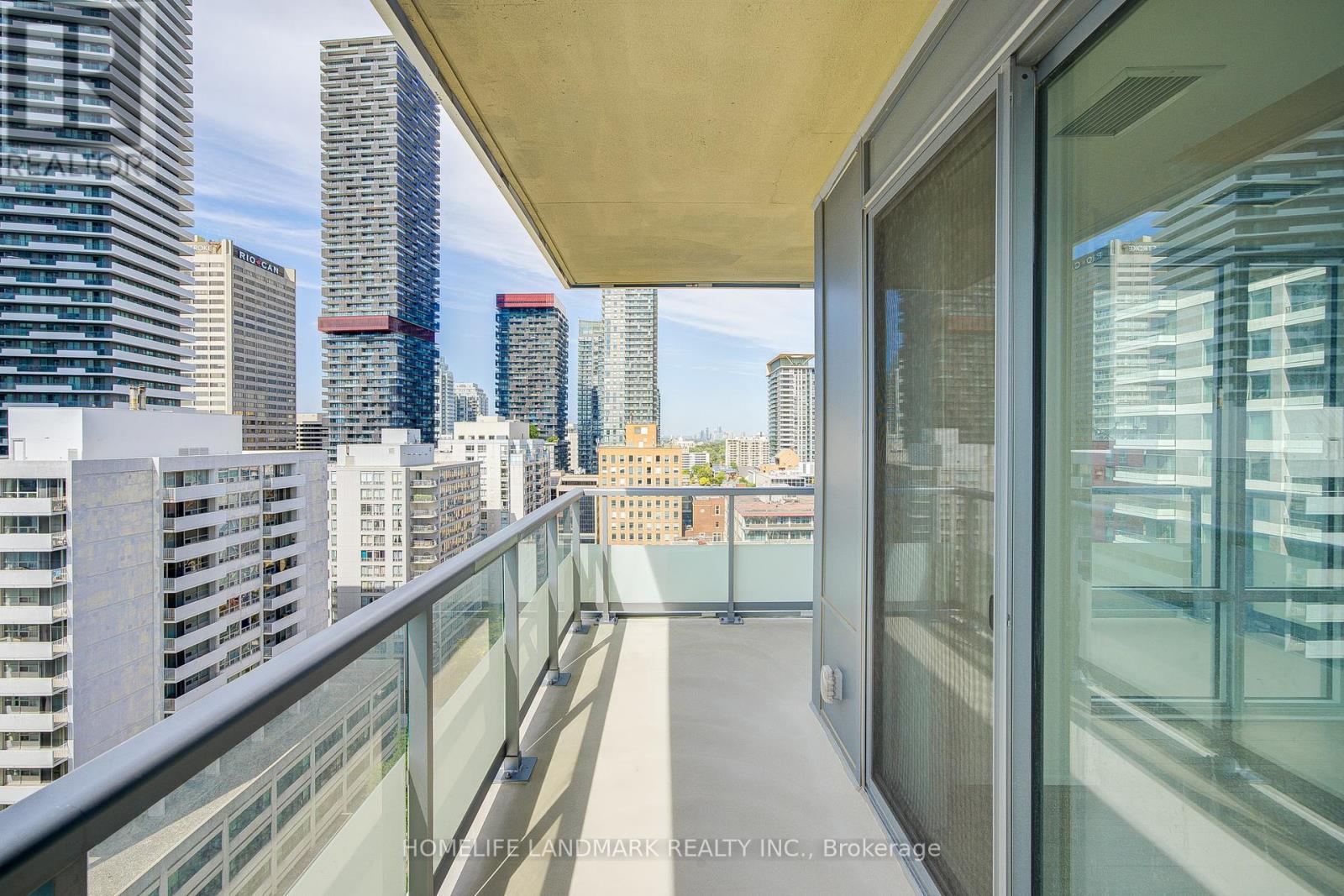 1902 - 25 Holly Street, Toronto, Ontario  M4S 0E3 - Photo 28 - C12412495