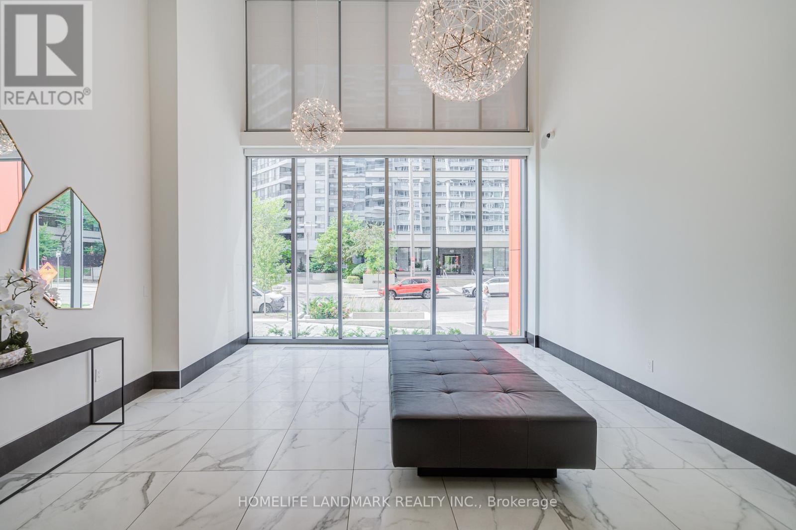 1902 - 25 Holly Street, Toronto, Ontario  M4S 0E3 - Photo 3 - C12412495