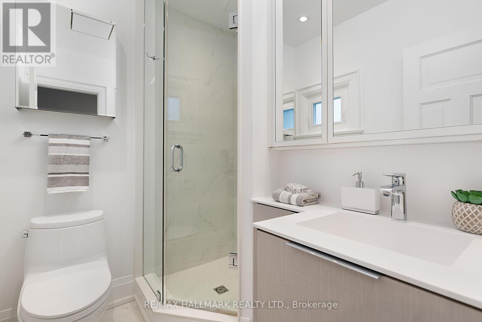 176 Melrose Avenue, Toronto, Ontario  M5M 1Z1 - Photo 34 - C12412508
