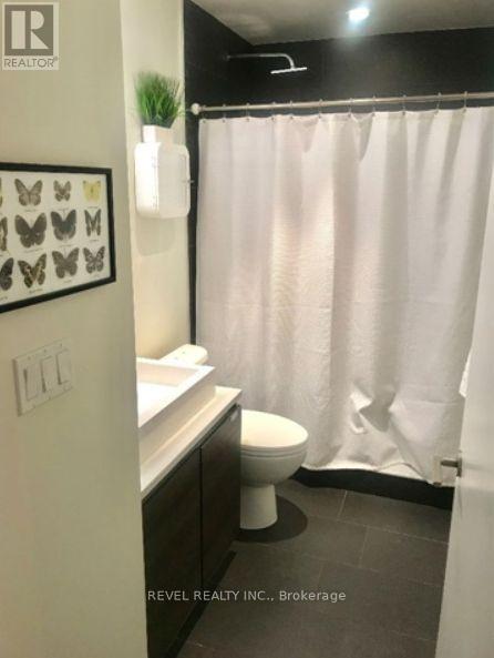 1501 - 111 Bathurst Street, Toronto, Ontario  M5V 0M9 - Photo 13 - C12412550