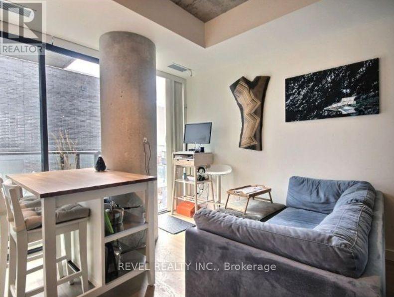 1501 - 111 Bathurst Street, Toronto, Ontario  M5V 0M9 - Photo 6 - C12412550