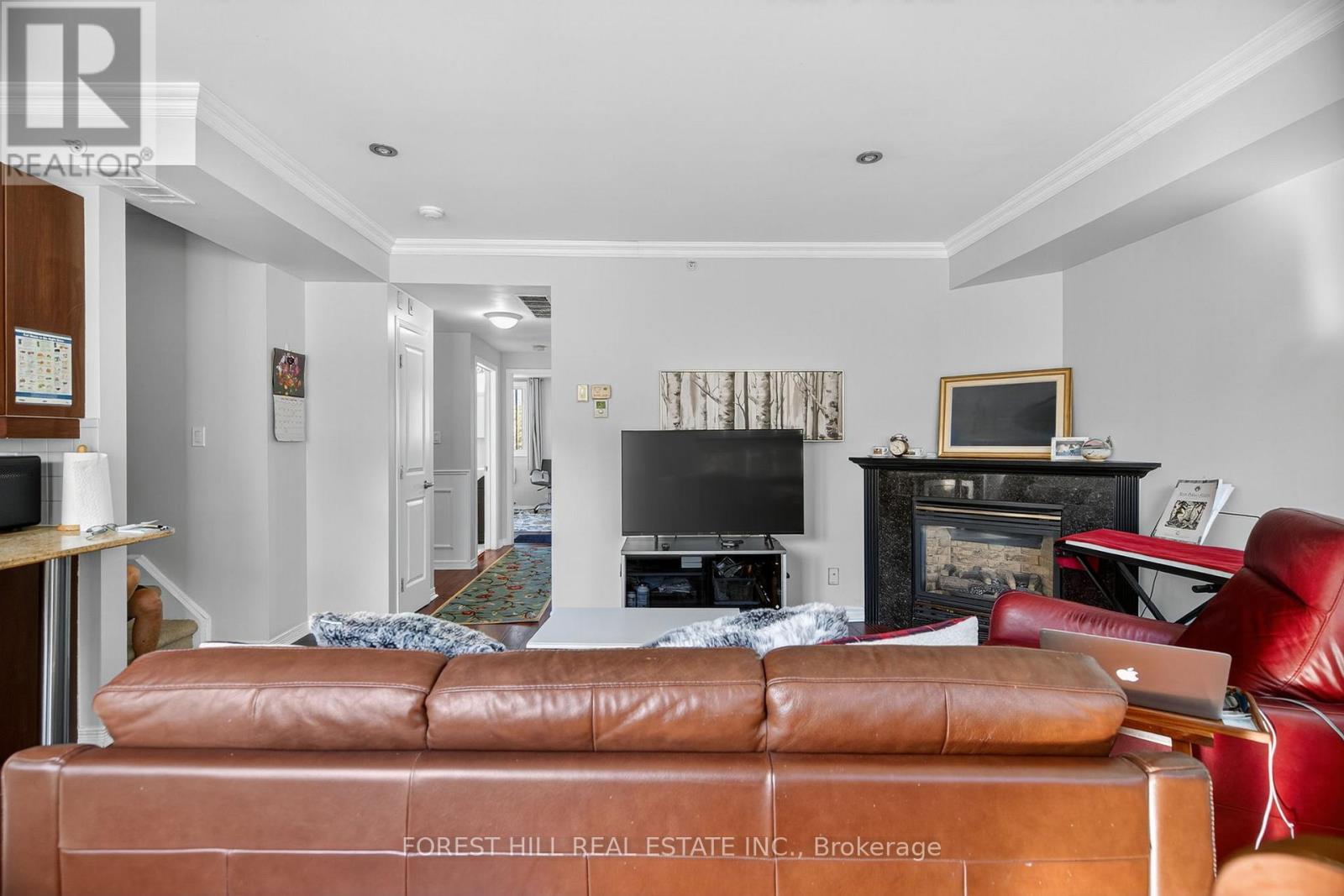 305 - 1785 Eglinton Avenue E, Toronto, Ontario  M4A 2Y6 - Photo 9 - C12412642