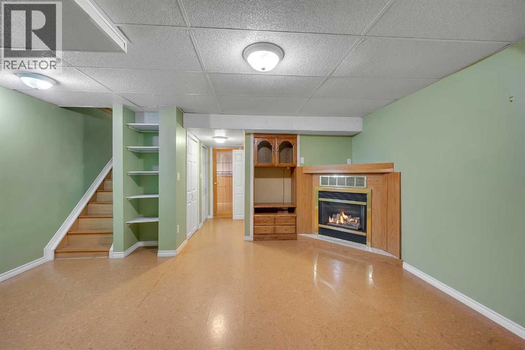 39 Anaheim Court Ne, Calgary, Alberta  T1Y 7B4 - Photo 15 - A2250107