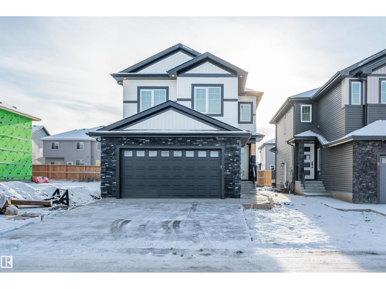 37 Blackbird BN, Fort Saskatchewan, Alberta
