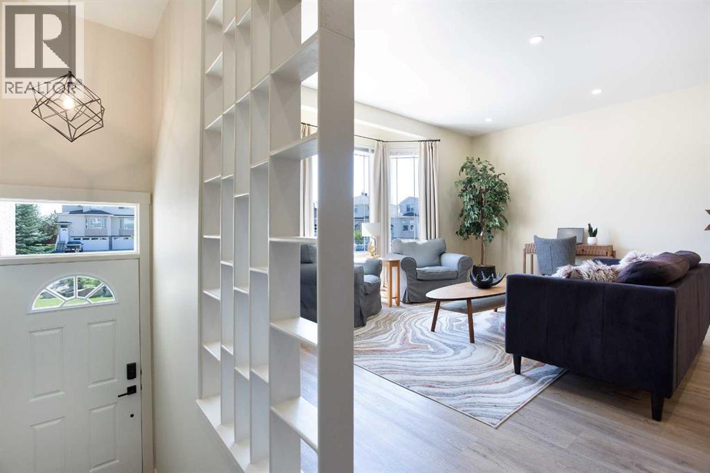 124 Country Hills Gardens Nw, Calgary, Alberta  T3K 5G6 - Photo 3 - A2254451