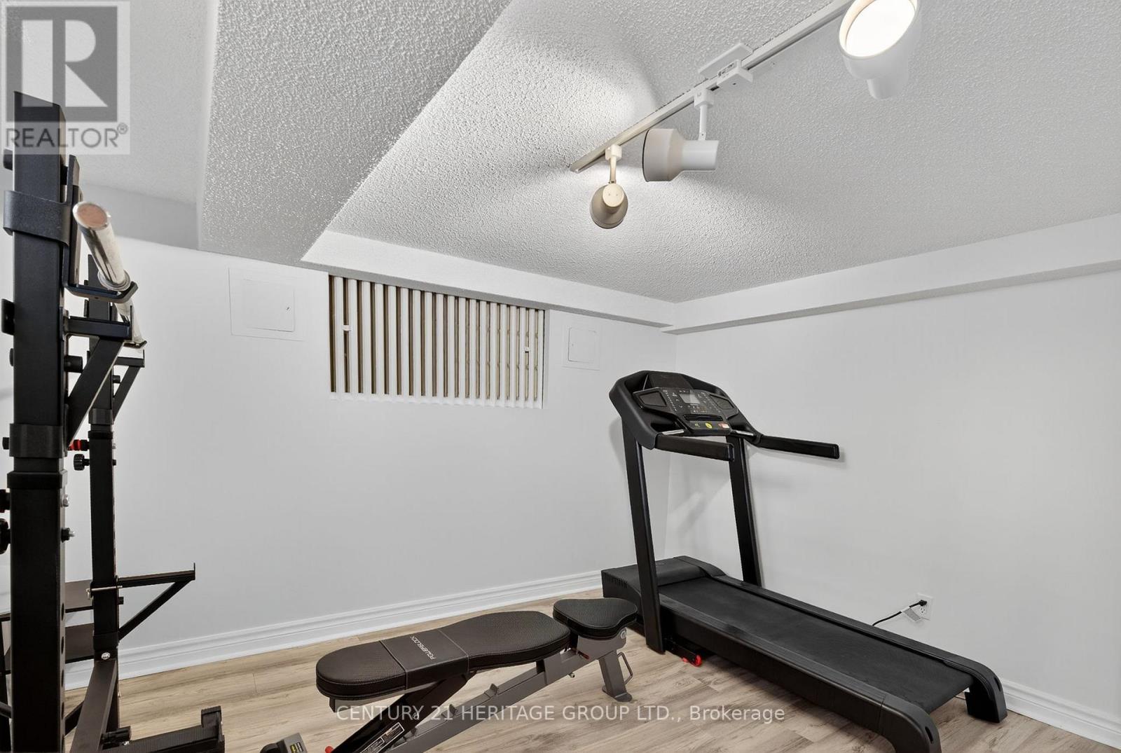 1269 Broadview Avenue, Toronto, Ontario  M4K 2T5 - Photo 20 - E12412467