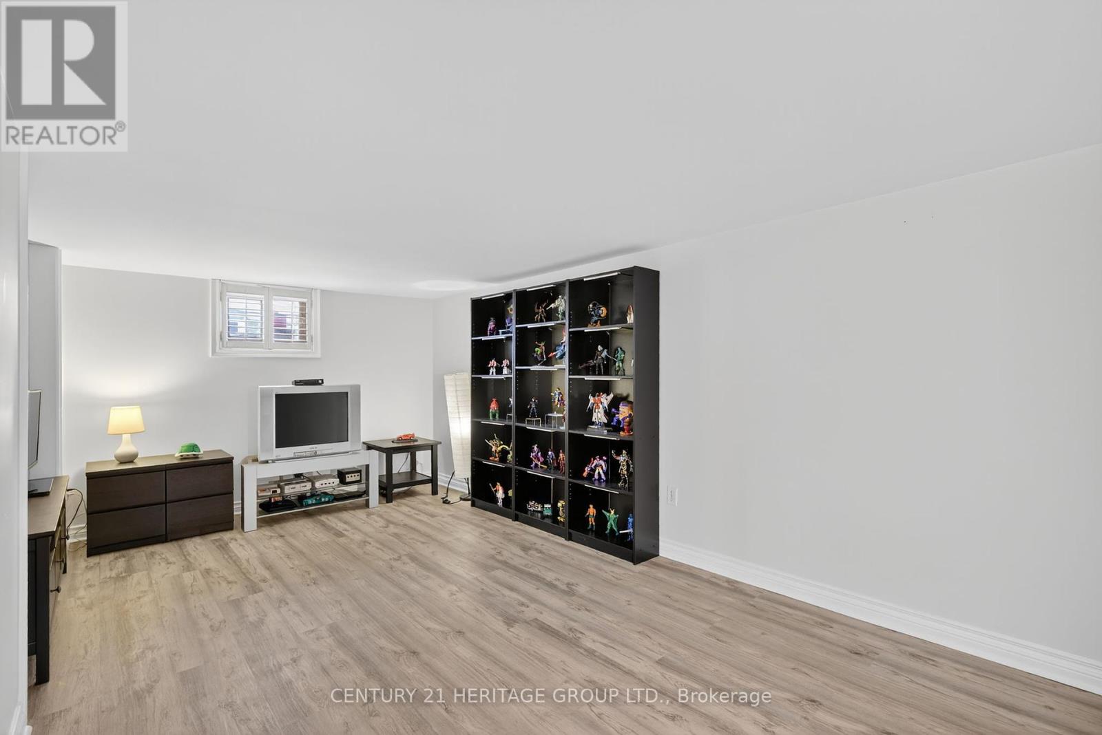 1269 Broadview Avenue, Toronto, Ontario  M4K 2T5 - Photo 21 - E12412467