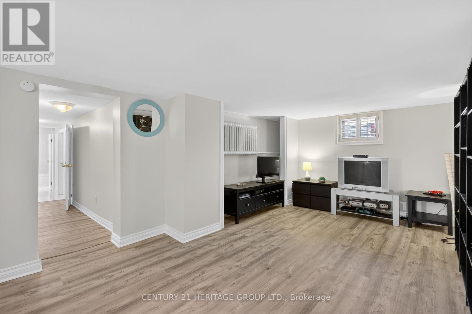 1269 Broadview Avenue, Toronto, Ontario  M4K 2T5 - Photo 22 - E12412467