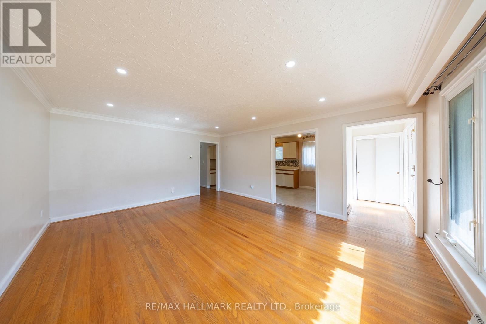 Main - 415 Stevenson Road N, Oshawa, Ontario  L1J 5N7 - Photo 6 - E12412475