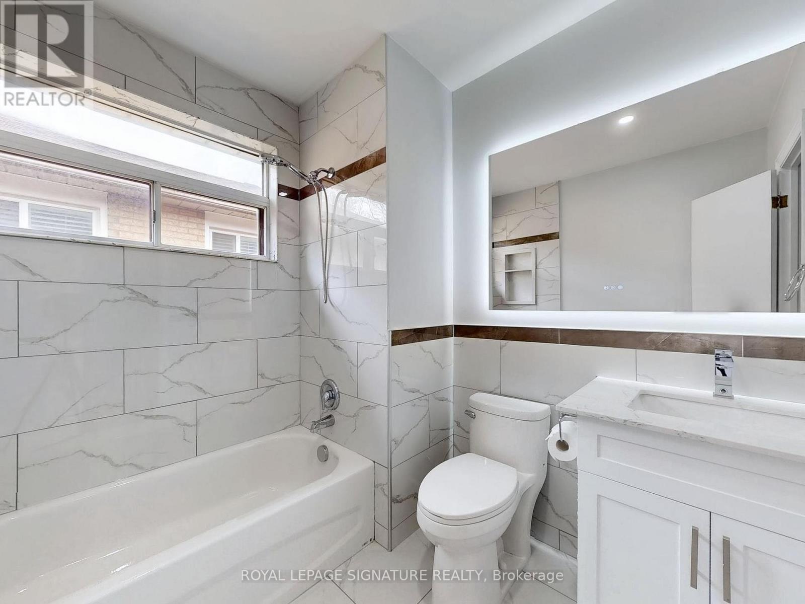 303 Gowan Avenue, Toronto, Ontario  M4J 2K7 - Photo 28 - E12412587