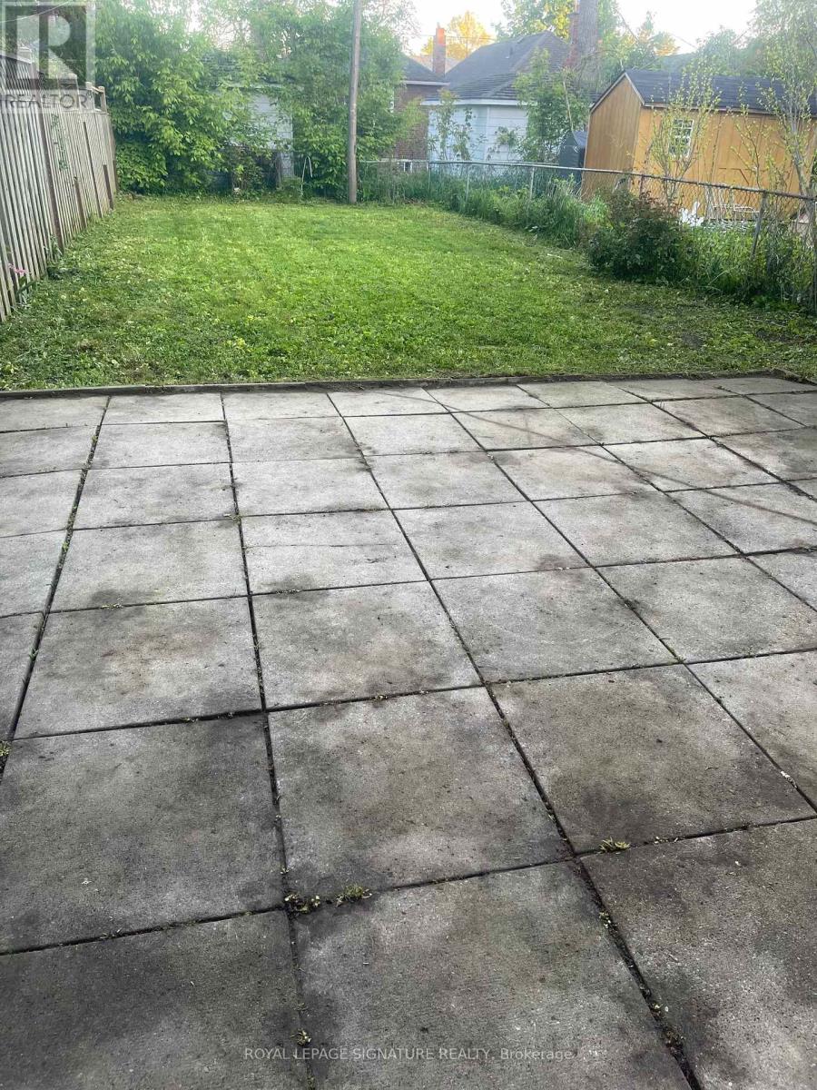 303 Gowan Avenue, Toronto, Ontario  M4J 2K7 - Photo 31 - E12412587