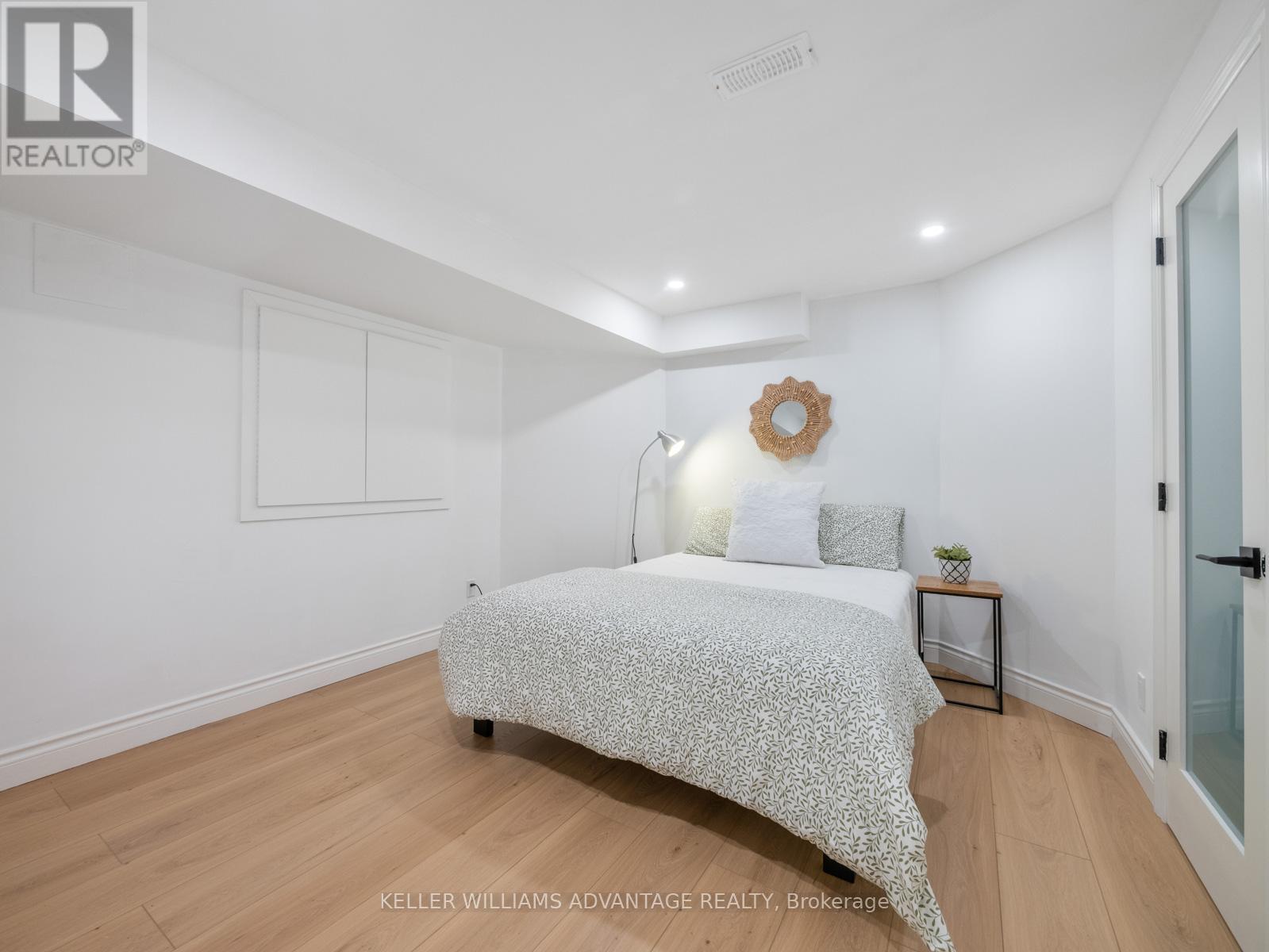 69 Boardwalk Drive, Toronto, Ontario  M4L 3Z4 - Photo 37 - E12412608