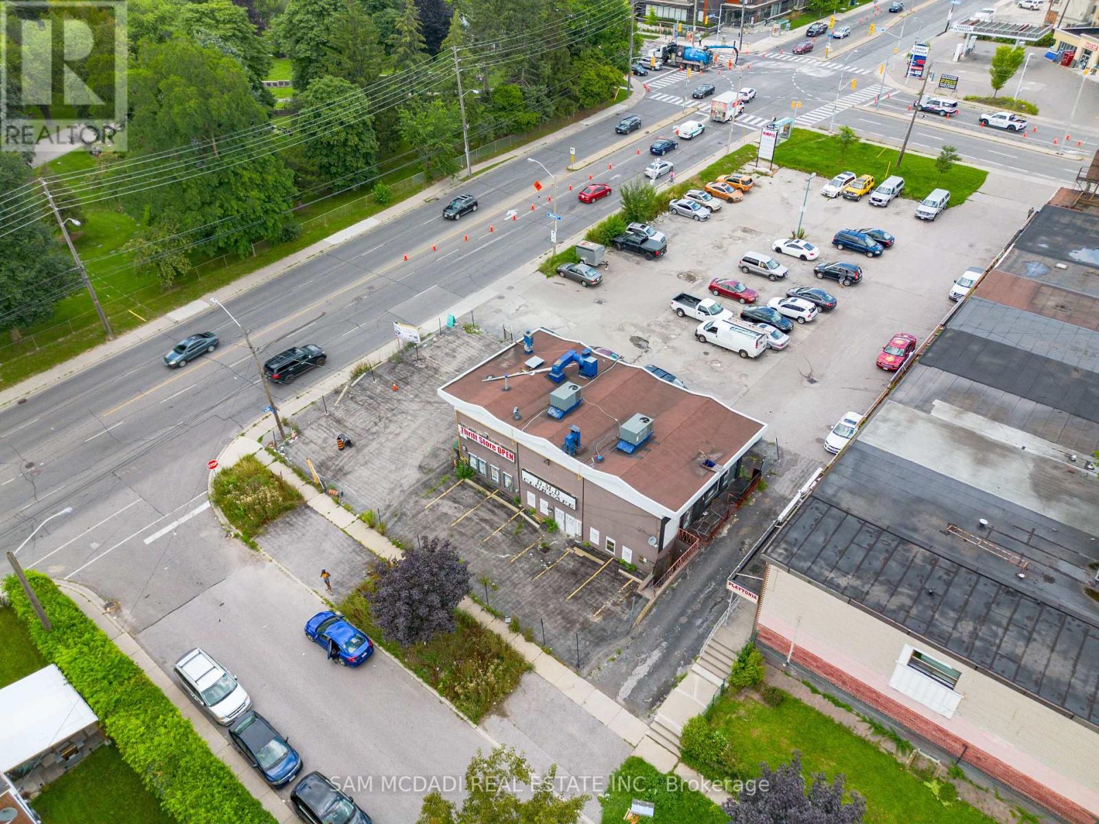 3537 St Clair Avenue E, Toronto, Ontario  M1K 1L6 - Photo 1 - E12412623