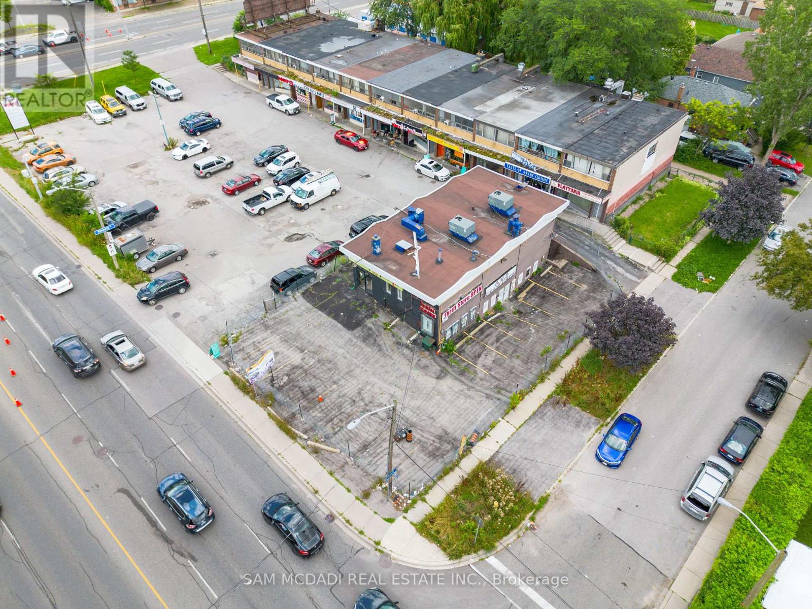 3537 St Clair Avenue E, Toronto, Ontario  M1K 1L6 - Photo 2 - E12412623