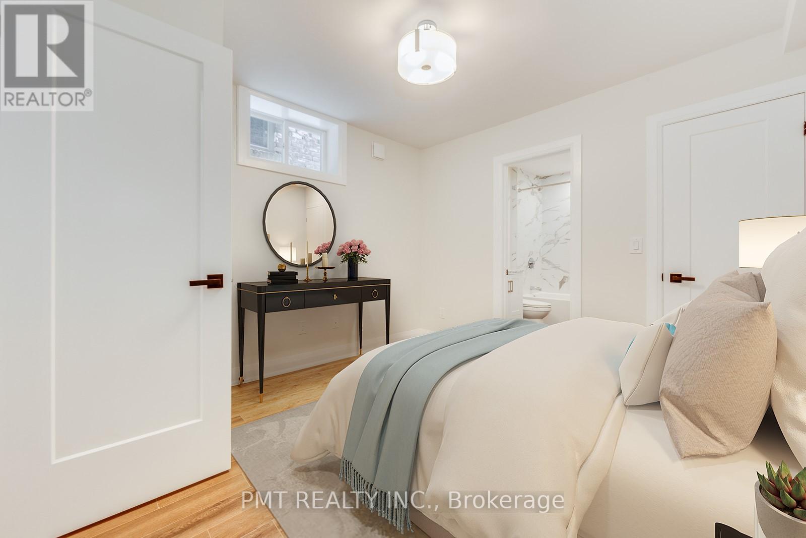 C - 17 Lockwood Road, Toronto, Ontario  M4L 3M7 - Photo 10 - E12412625