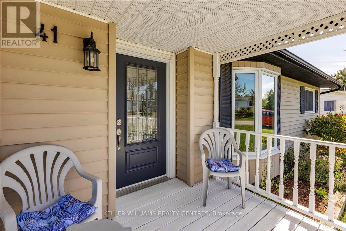41 Damsel Circle, Georgina, Ontario  L0E 1R0 - Photo 10 - N12412543