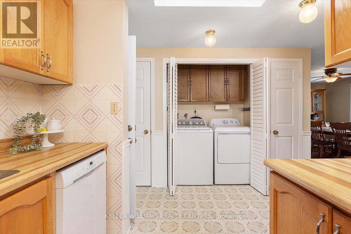 41 Damsel Circle, Georgina, Ontario  L0E 1R0 - Photo 22 - N12412543