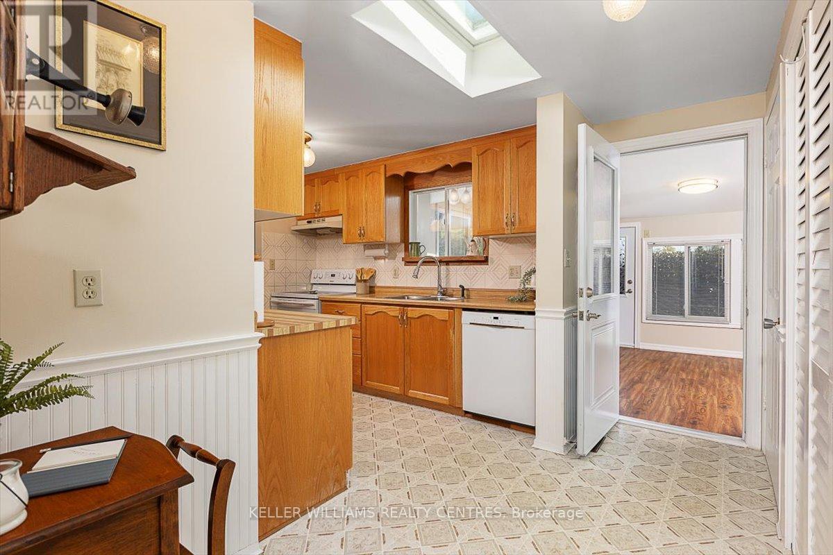 41 Damsel Circle, Georgina, Ontario  L0E 1R0 - Photo 23 - N12412543