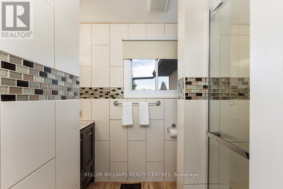 41 Damsel Circle, Georgina, Ontario  L0E 1R0 - Photo 31 - N12412543