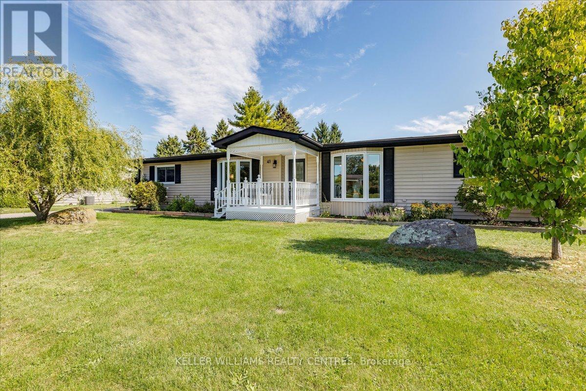 41 Damsel Circle, Georgina, Ontario  L0E 1R0 - Photo 7 - N12412543