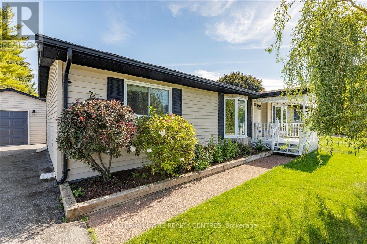 41 Damsel Circle, Georgina, Ontario  L0E 1R0 - Photo 8 - N12412543