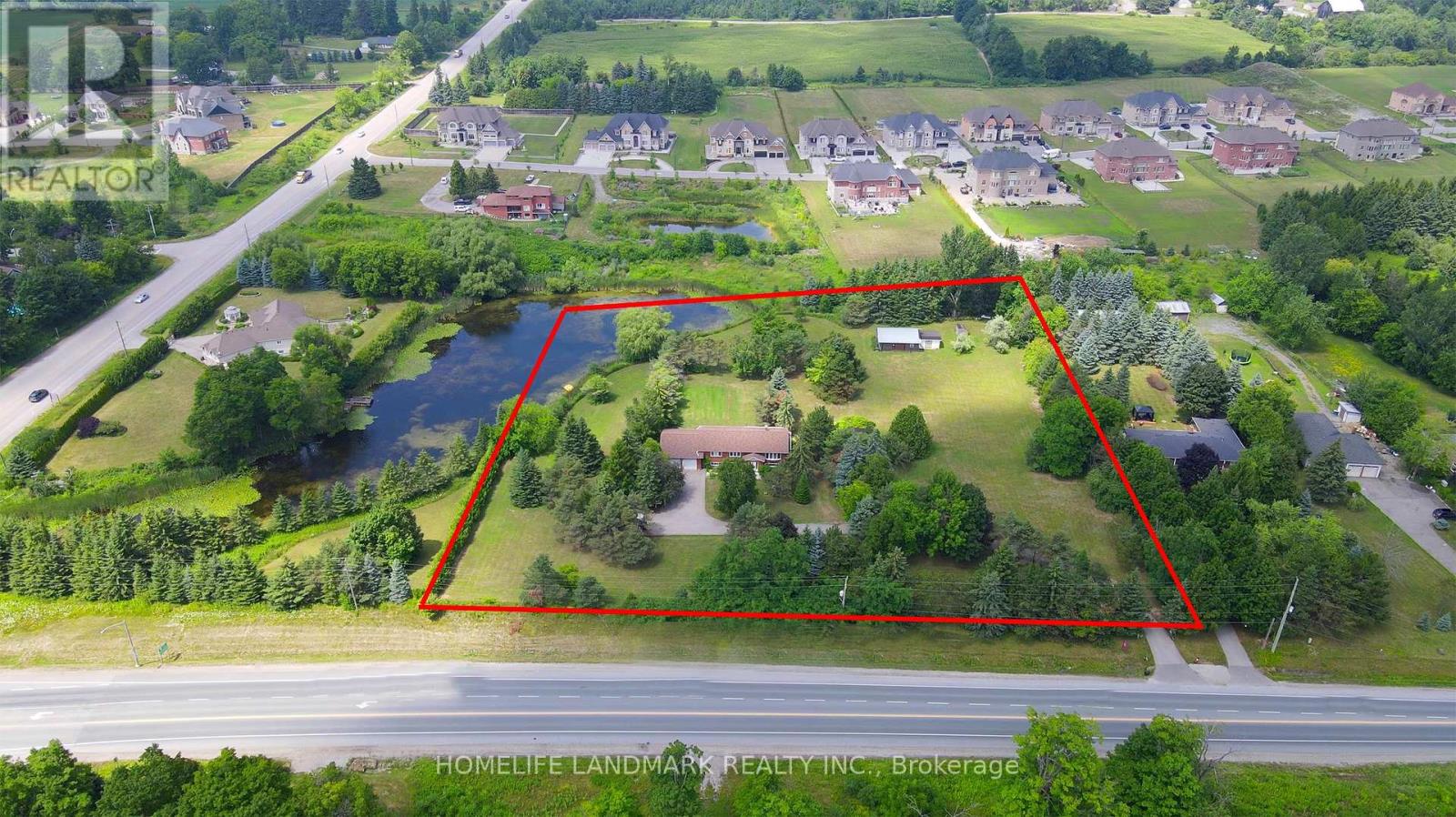 6068 Bloomington Road, Whitchurch-Stouffville, Ontario L4A 2W7 - Photo 3 - N12412544