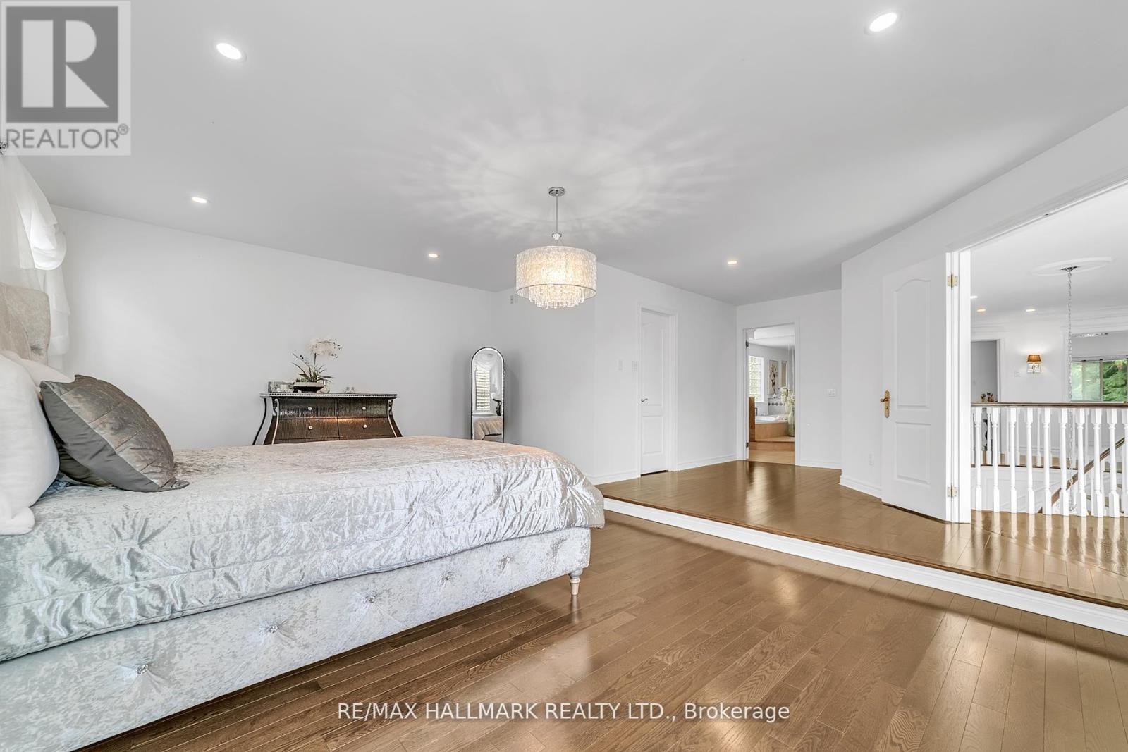 384 Kennedy Street W, Aurora, Ontario  L4G 5M6 - Photo 22 - N12412577