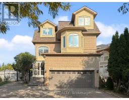 85 QUEENSWAY DRIVE, Richmond Hill, Ontario