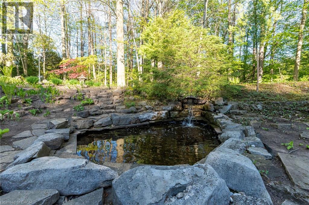 18 Elder Crescent, Ancaster, Ontario  L0R 1R0 - Photo 8 - 40771236