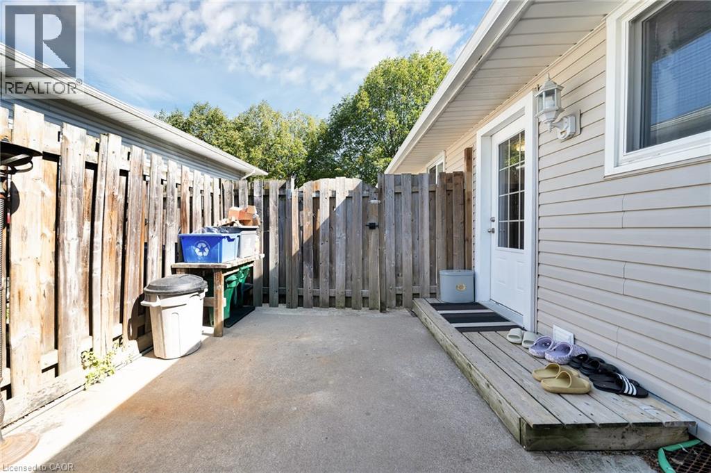 43 Elma Street, St. Catharines, Ontario  L2N 6Z2 - Photo 18 - 40771195