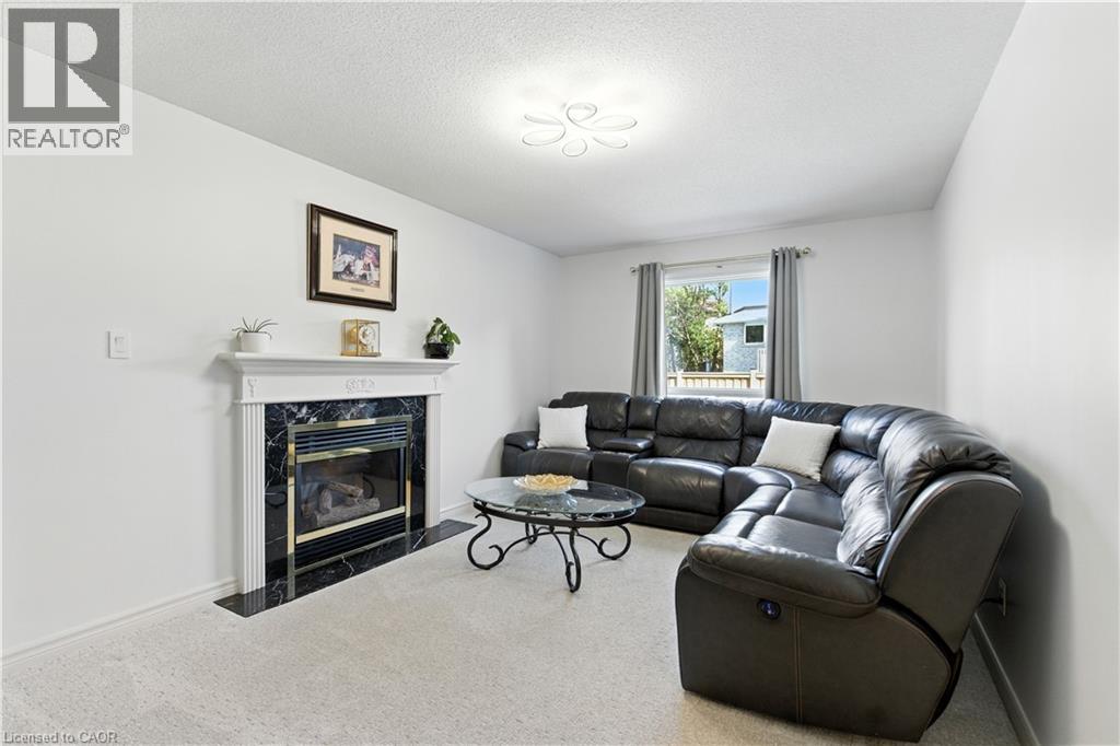 10 Shadowdale Drive, Stoney Creek, Ontario  L8E 5E7 - Photo 11 - 40770513