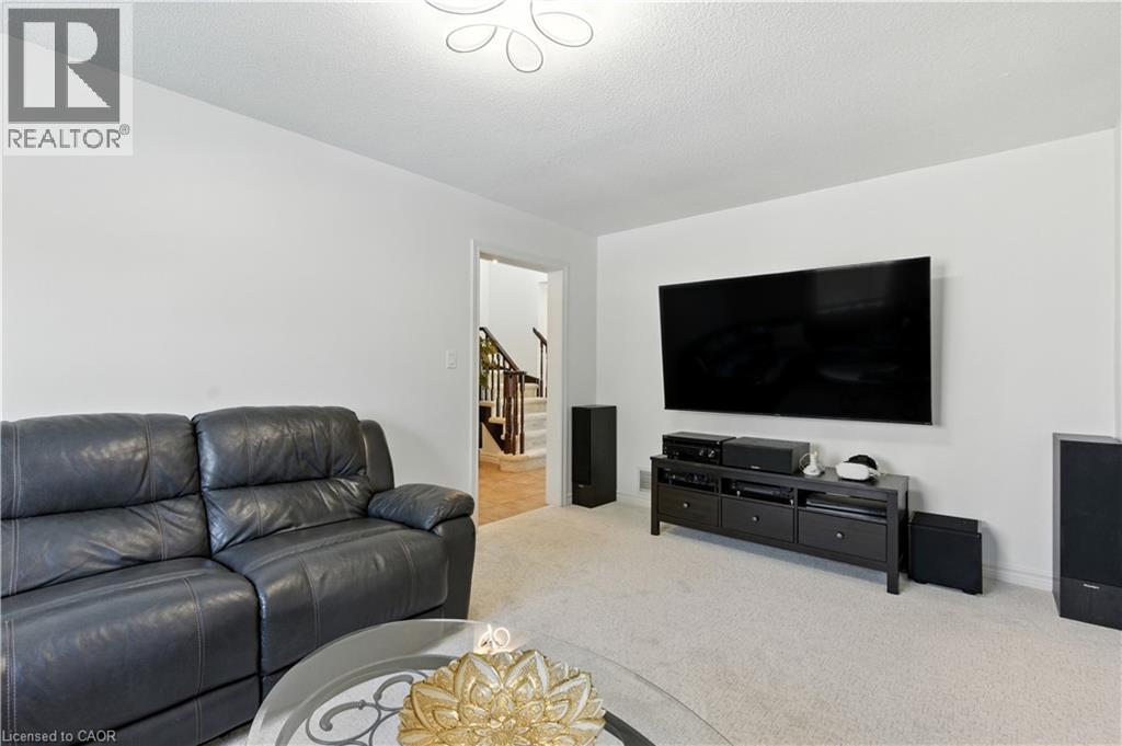 10 Shadowdale Drive, Stoney Creek, Ontario  L8E 5E7 - Photo 13 - 40770513