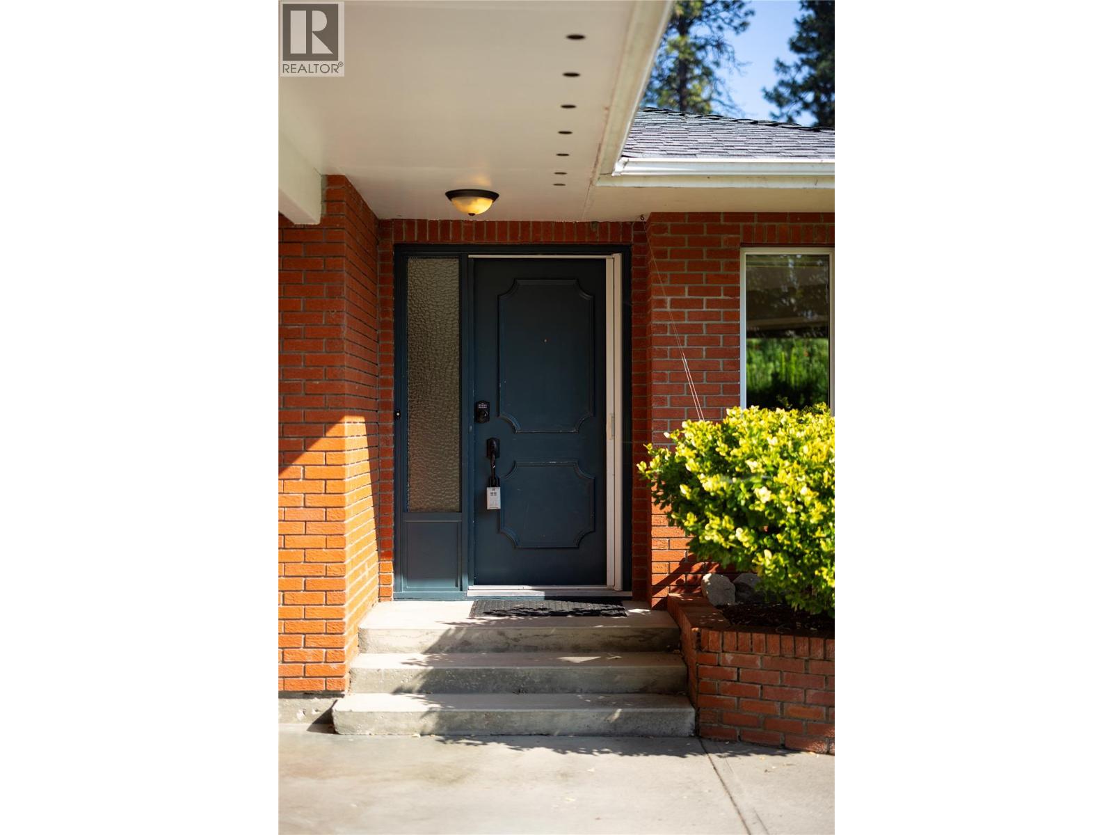 3330 Jackson Court, Kelowna, British Columbia  V1W 2T6 - Photo 12 - 10363092