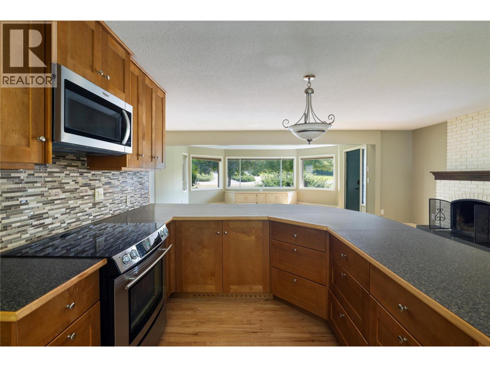 3330 Jackson Court, Kelowna, British Columbia  V1W 2T6 - Photo 26 - 10363092