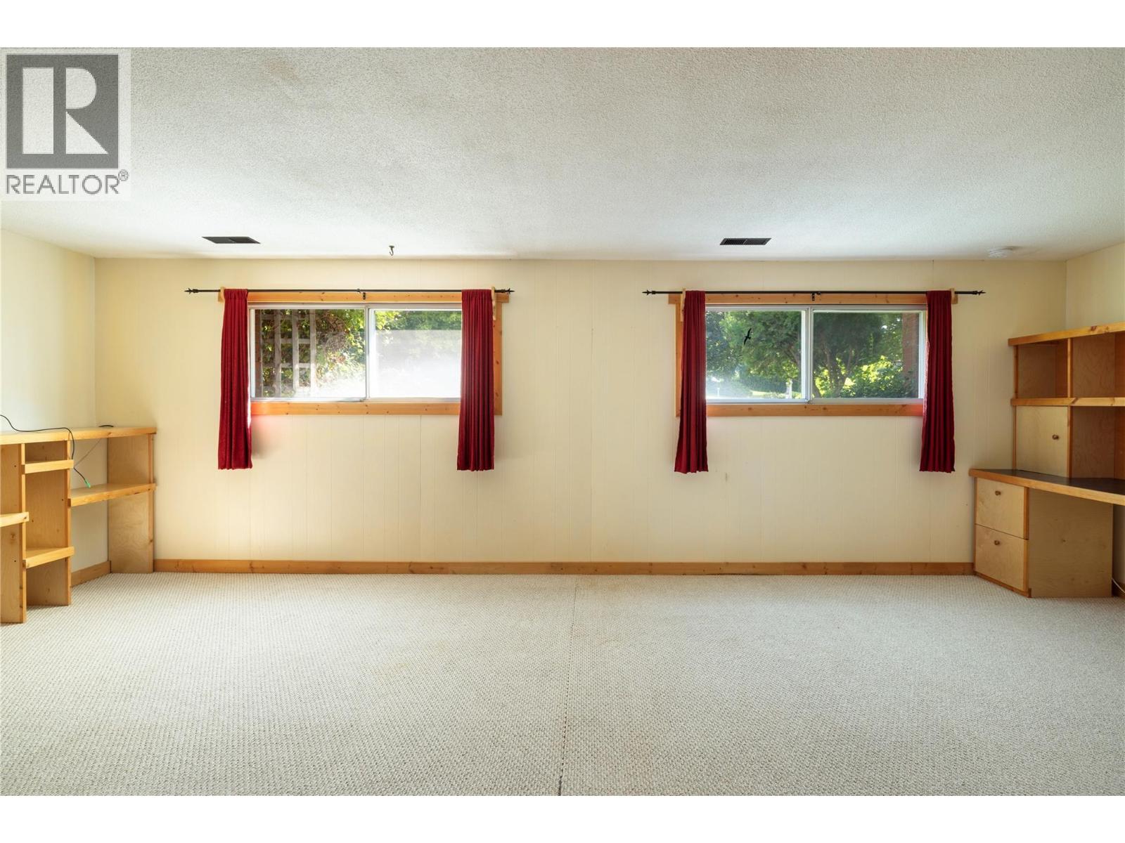 3330 Jackson Court, Kelowna, British Columbia  V1W 2T6 - Photo 27 - 10363092