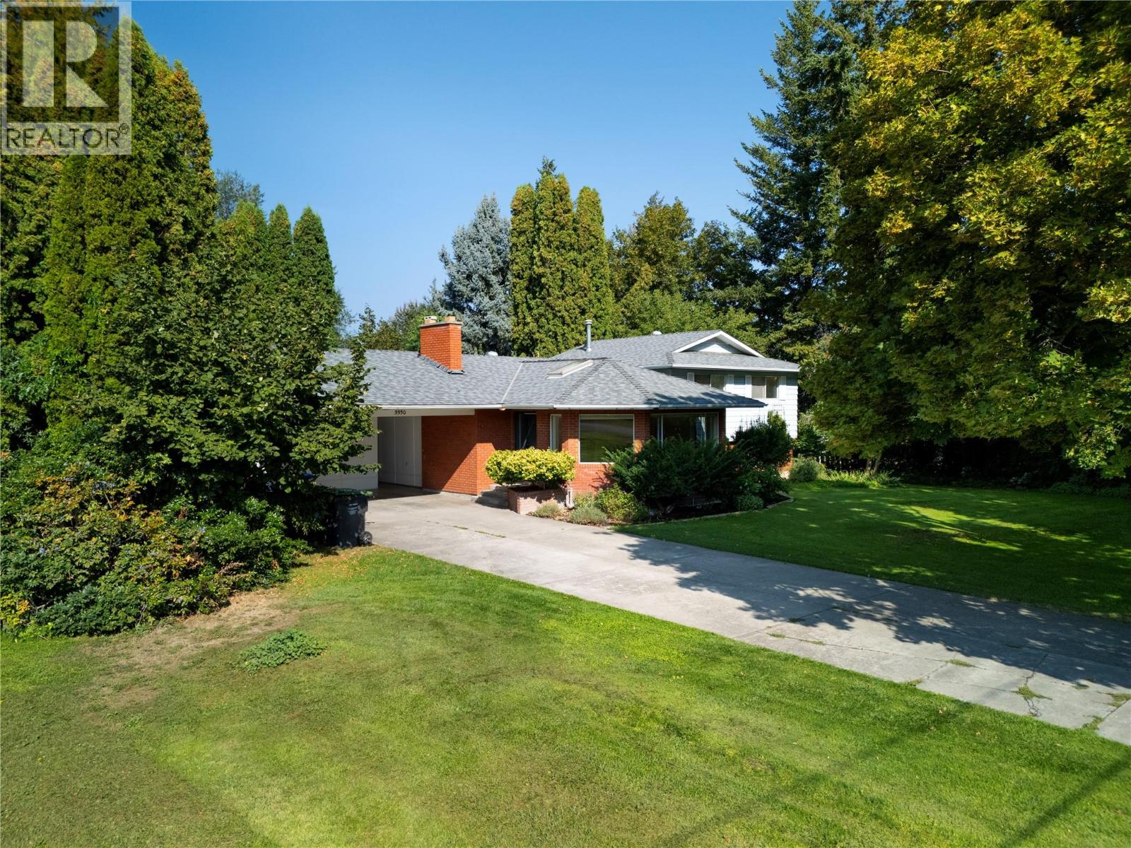 3330 Jackson Court, Kelowna, British Columbia  V1W 2T6 - Photo 3 - 10363092
