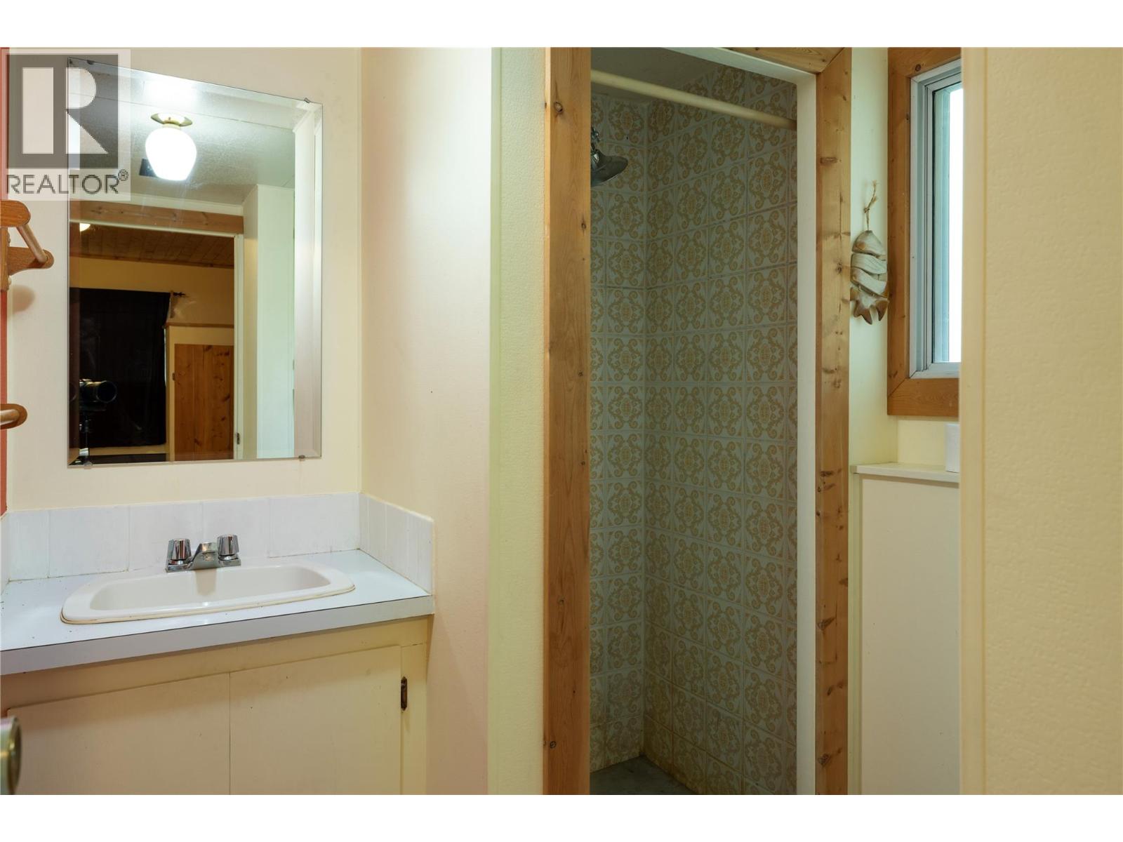 3330 Jackson Court, Kelowna, British Columbia  V1W 2T6 - Photo 34 - 10363092