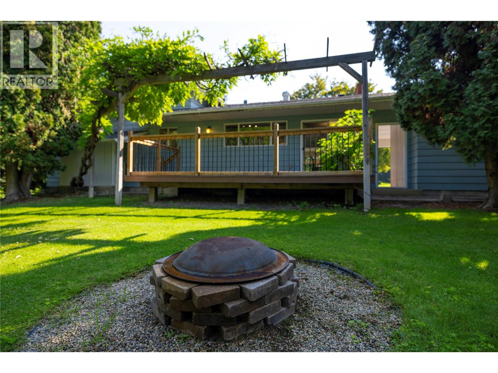3330 Jackson Court, Kelowna, British Columbia  V1W 2T6 - Photo 46 - 10363092
