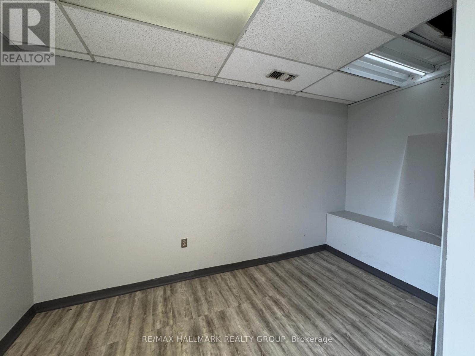 203/204 - 3029 Carling Avenue, Ottawa, Ontario  K2B 8E8 - Photo 17 - X11999921