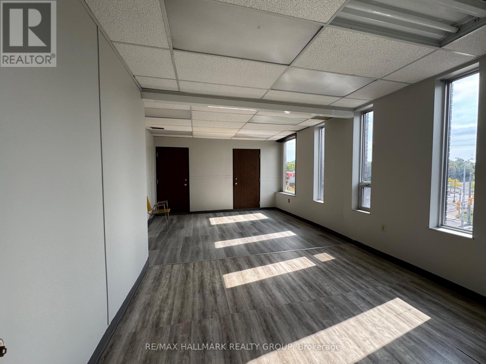 203/204 - 3029 Carling Avenue, Ottawa, Ontario  K2B 8E8 - Photo 13 - X11999921