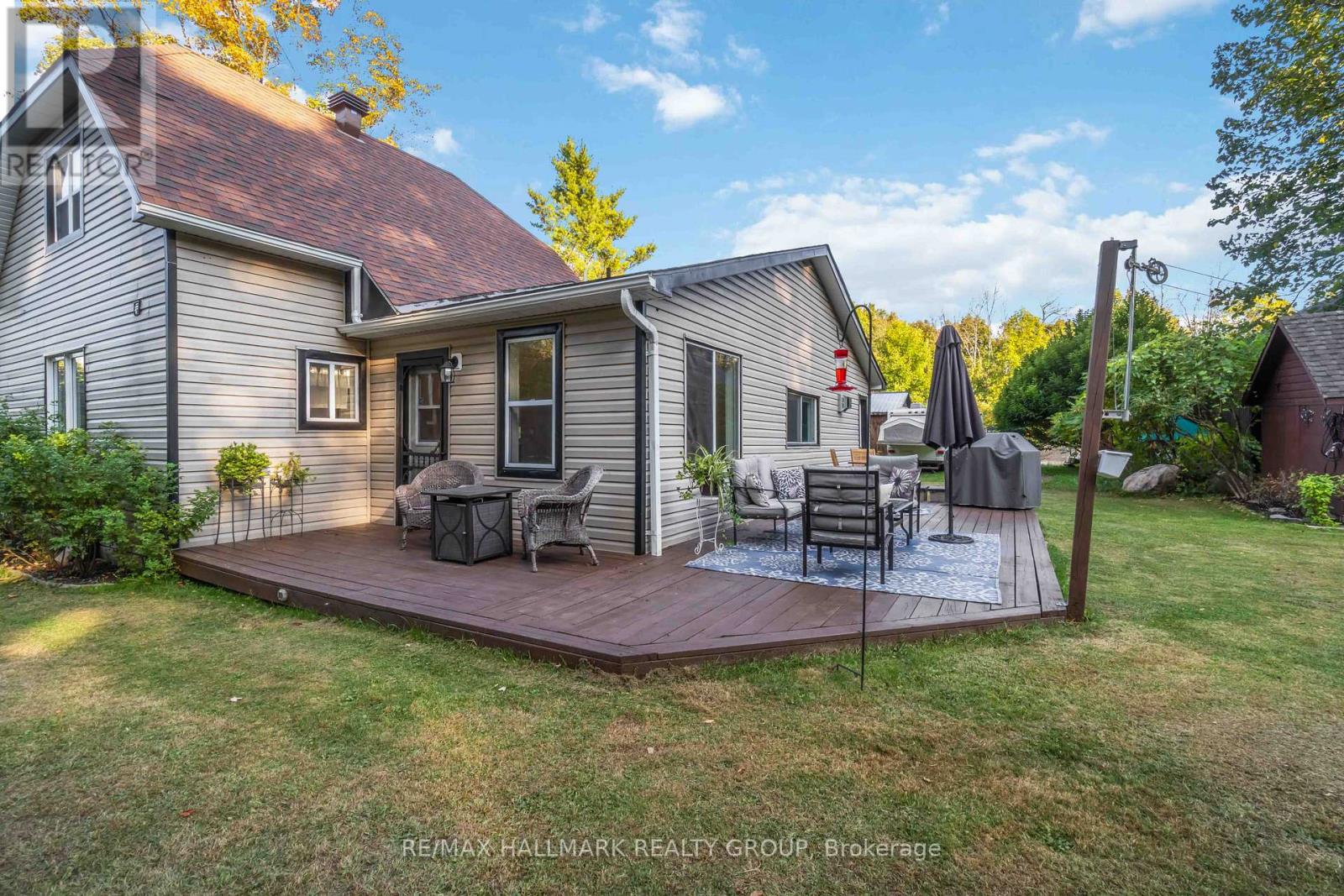 6 Algonkin Trail, Mcnab/braeside, Ontario  K7S 3G7 - Photo 36 - X12412667